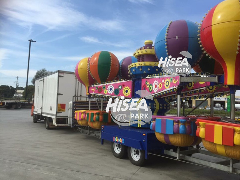 Foldable samba balloon ride